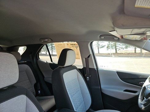 Used 2022 Chevrolet Equinox LT image 13