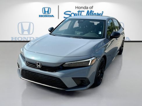 Used 2024 Honda Civic Sport image 3