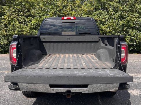 Used 2017 GMC Sierra 1500 SLT w/ SLT Premium Package AWD/4WD image 7