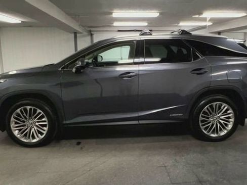 Used 2022 Lexus RX 450hL Luxury w/ Cold Area Package (CK) AWD/4WD image 5