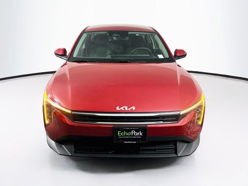 Used 2025 Kia K4 FWD image 2
