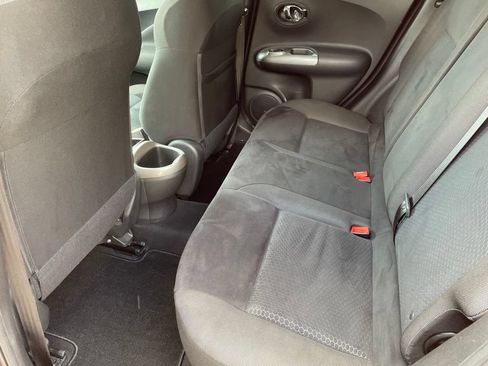 Used 2016 Nissan Juke SV w/ Technology Package FWD image 17