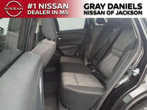 Used 2024 Nissan Rogue SV AWD/4WD image 15