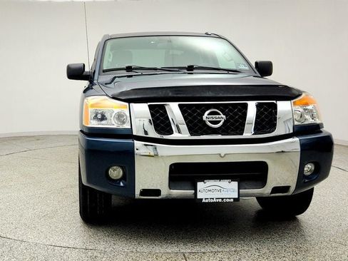 Used 2014 Nissan Titan SV w/ SV Value Truck Package AWD/4WD image 2