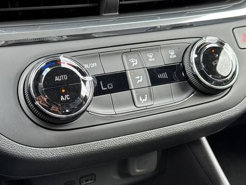 New 2026 Buick Envista Preferred w/ Advanced Safety Package FWD image 22