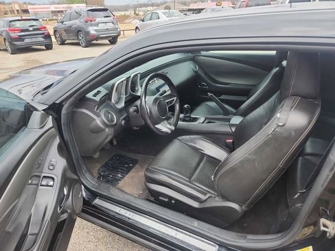 Used 2010 Chevrolet Camaro SS w/ RS Package image 3