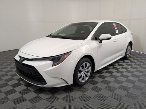 New 2026 Toyota Corolla LE image 1