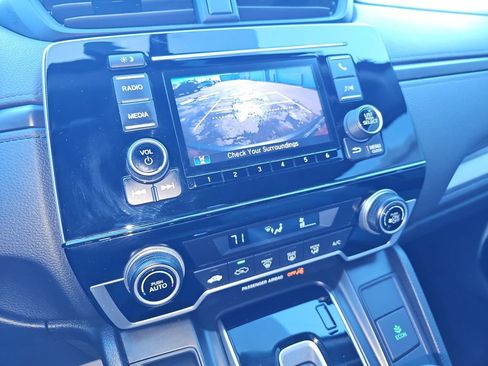 Used 2019 Honda CR-V LX image 39