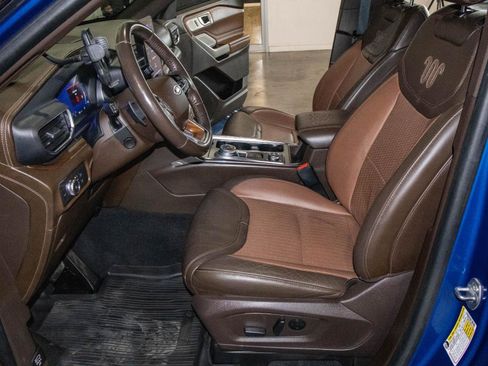 Used 2021 Ford Explorer King Ranch w/ Premium Technology Package image 8