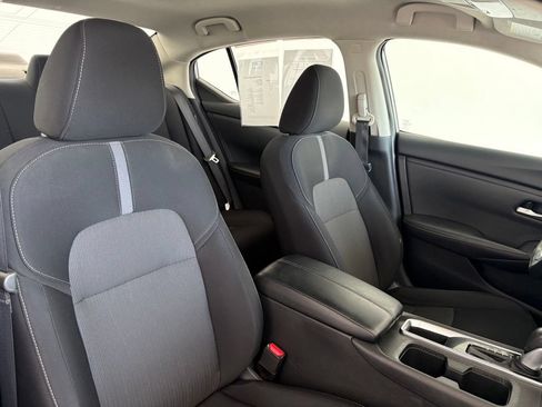 Used 2024 Nissan Sentra SV FWD image 34