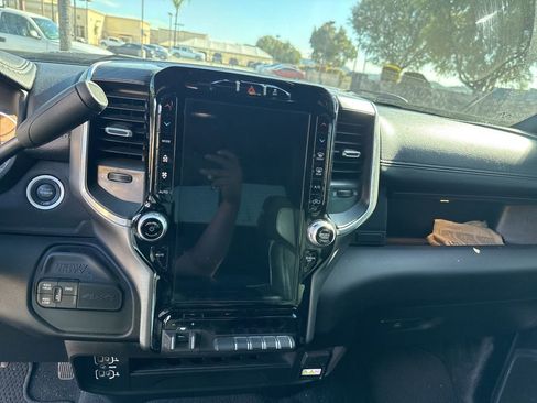 Used 2023 RAM 2500 Laramie w/ Night Edition image 15