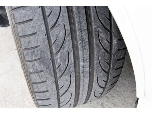 Used 2017 Nissan 370Z NISMO image 23