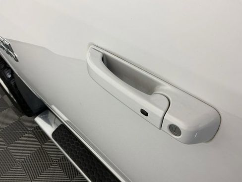 Used 2017 RAM 1500 Sport image 10