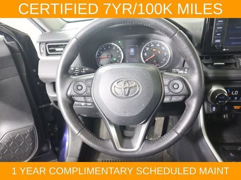 Used 2021 Toyota RAV4 XLE Premium AWD/4WD image 22