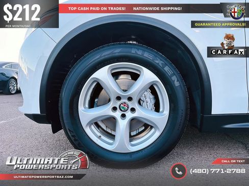 Used 2018 Alfa Romeo Stelvio AWD image 33