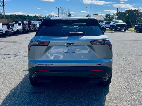 New 2026 Chevrolet Equinox RS AWD/4WD image 4