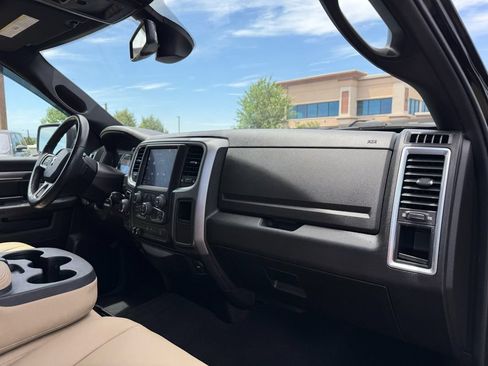 Used 2022 RAM 1500 Classic Warlock AWD/4WD image 27