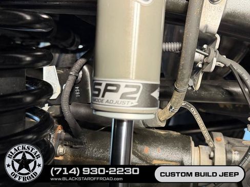 Used 2025 Jeep Wrangler Unlimited Rubicon AWD/4WD image 25