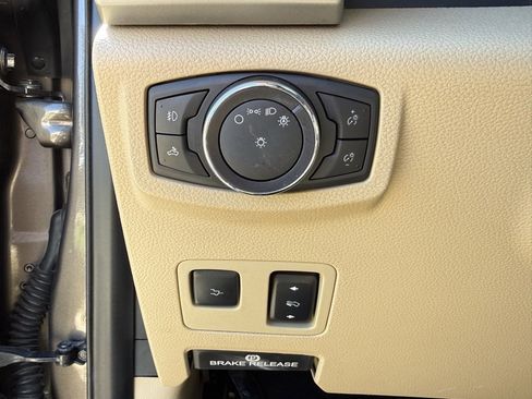 Used 2020 Ford F250 Lariat w/ Lariat Ultimate Package image 29