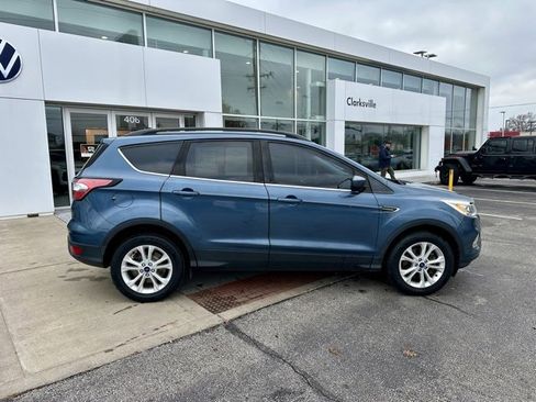 Used 2018 Ford Escape SEL image 8