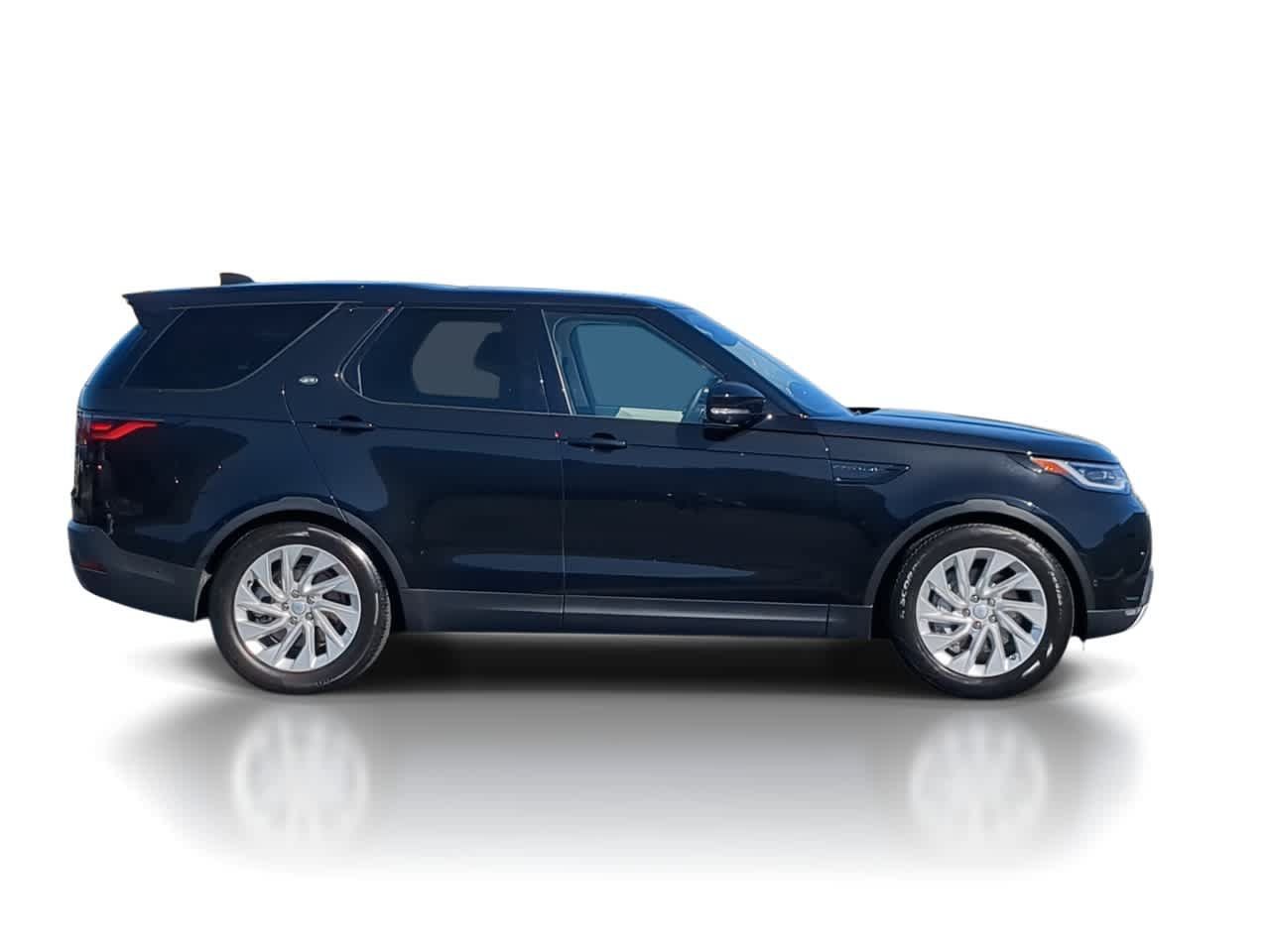 Certified 2025 Land Rover Discovery S AWD/4WD image 9