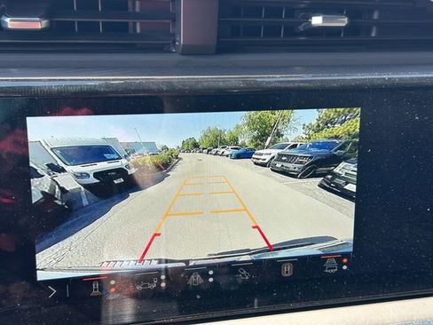 Used 2024 GMC Sierra 3500 Denali Ultimate image 38