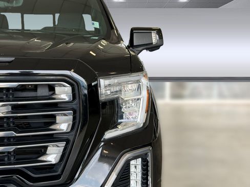 Used 2020 GMC Sierra 1500 AT4 w/ AT4 Premium Package AWD/4WD image 12