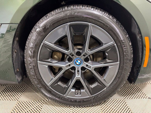 Used 2024 BMW i4 xDrive40i w/ Convenience Package AWD/4WD image 23