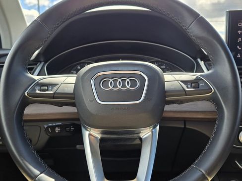 Used 2023 Audi Q5 2.0T Premium w/ Convenience Package AWD/4WD image 24