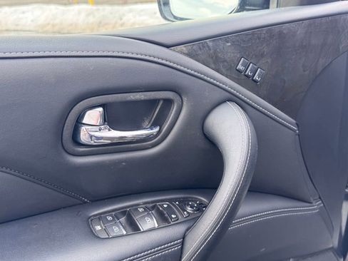 Used 2024 INFINITI QX80 Luxe image 12