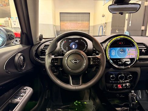 Used 2023 MINI Cooper Clubman S image 23