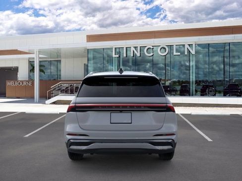 New 2026 Lincoln Nautilus Reserve w/ Jet Appearance Package AWD/4WD image 5