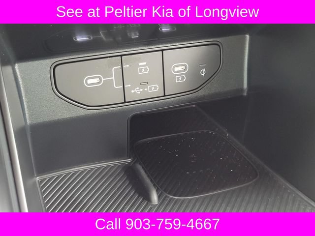 Used 2025 Kia Sorento S FWD image 30