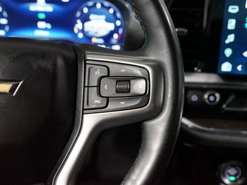 Used 2023 Chevrolet Silverado 1500 LT AWD/4WD image 14