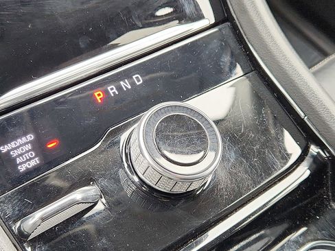 Used 2022 Jeep Grand Cherokee L Limited image 14