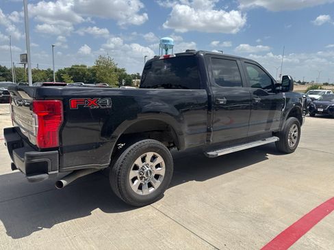 Used 2021 Ford F250 XL w/ STX Appearance Package AWD/4WD image 5