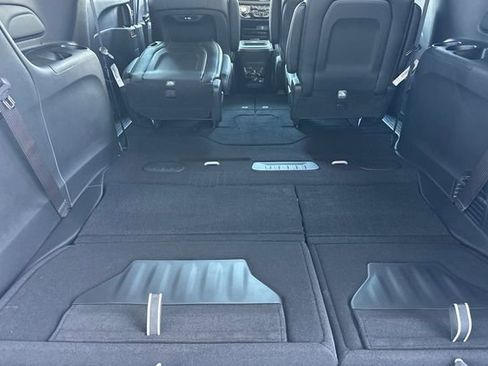 New 2027 Chrysler Pacifica Select FWD image 15