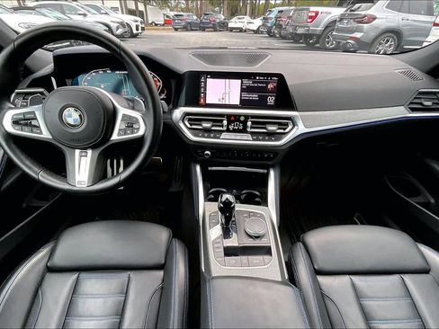 Used 2023 BMW M440i Convertible w/ Premium Package image 14