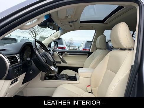 Used 2021 Lexus GX 460 Premium w/ Premium Package image 6