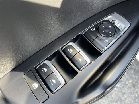 Used 2022 Kia K5 LXS image 13