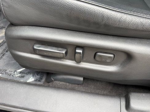 Used 2023 Honda Passport EX-L image 16