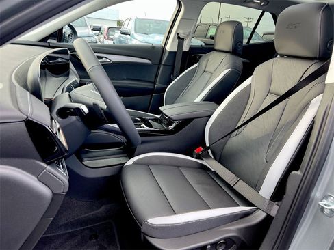 New 2026 Buick Envision Sport Touring image 17