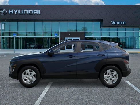 New 2027 Hyundai Kona SE FWD image 3