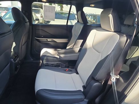 Used 2025 Lexus TX 350 AWD w/ Technology Package image 14