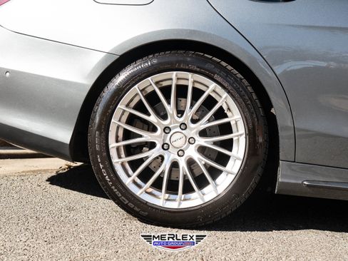 Used 2017 Mercedes-Benz S 550 4MATIC Sedan image 11