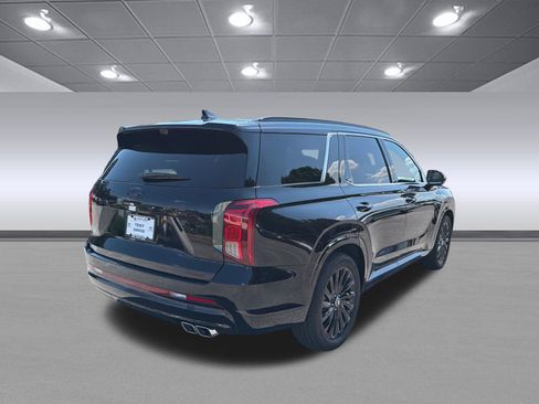 Certified 2025 Hyundai Palisade Calligraphy AWD/4WD image 7