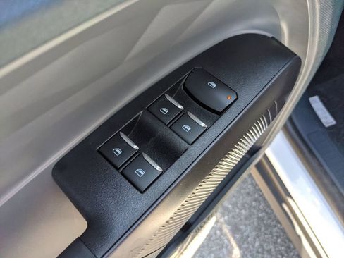 New 2026 Ford Maverick XL image 16