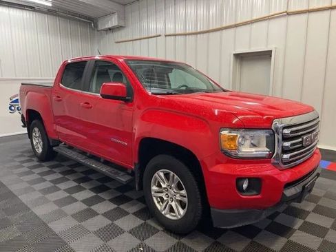 Used 2020 GMC Canyon SLE image 2