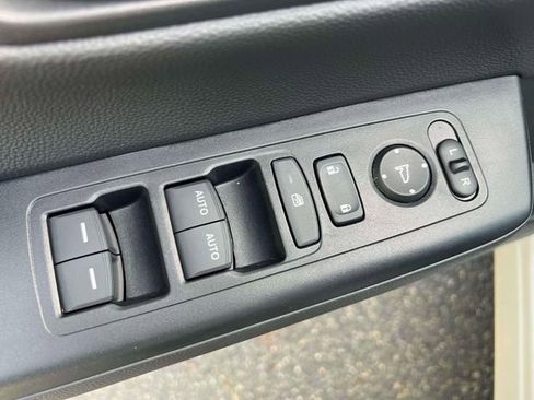 Used 2026 Honda CR-V TrailSport image 21