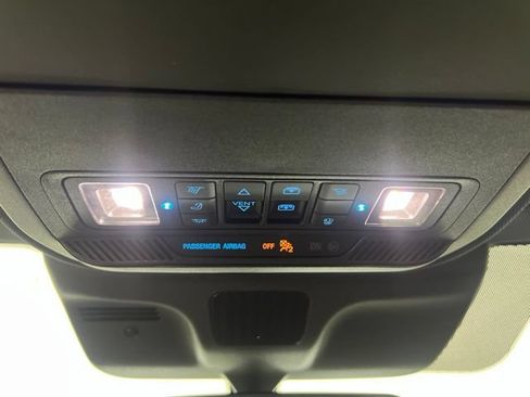 Used 2026 Ford Expedition Platinum w/ Stealth Appearance Package AWD/4WD image 29